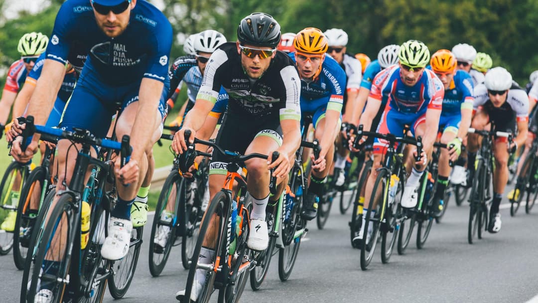 Group riding cycling